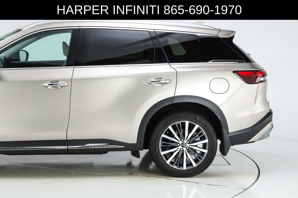 Used 2023 INFINITI QX60 Sensory w/ Vision Package AWD/4WD image 44