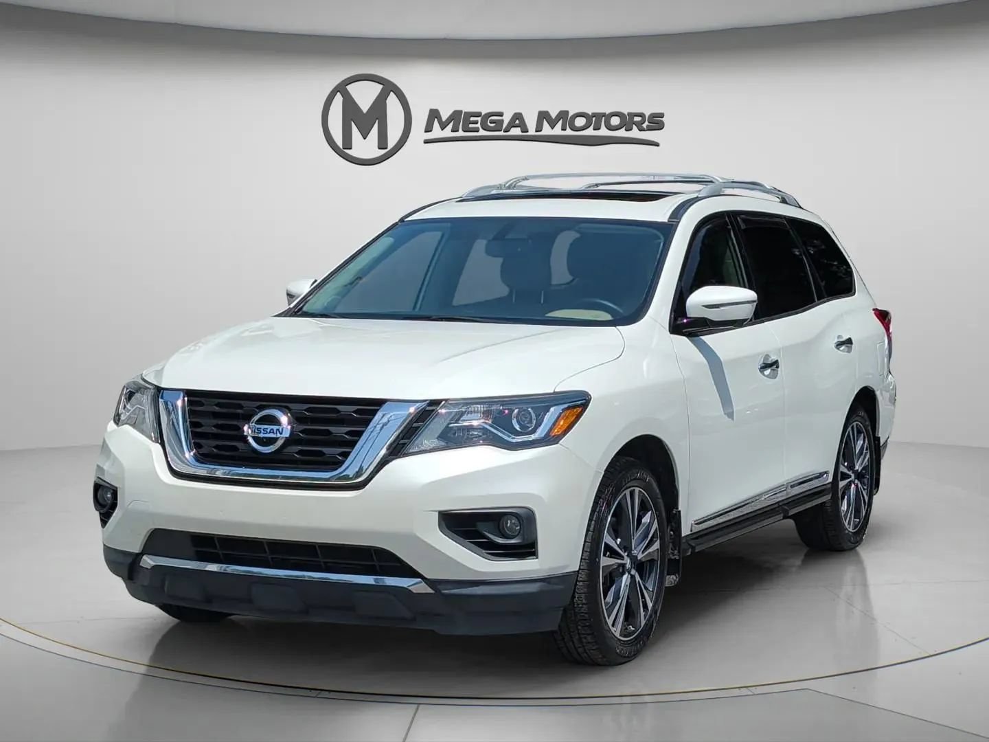 Used 2020 Nissan Pathfinder Platinum