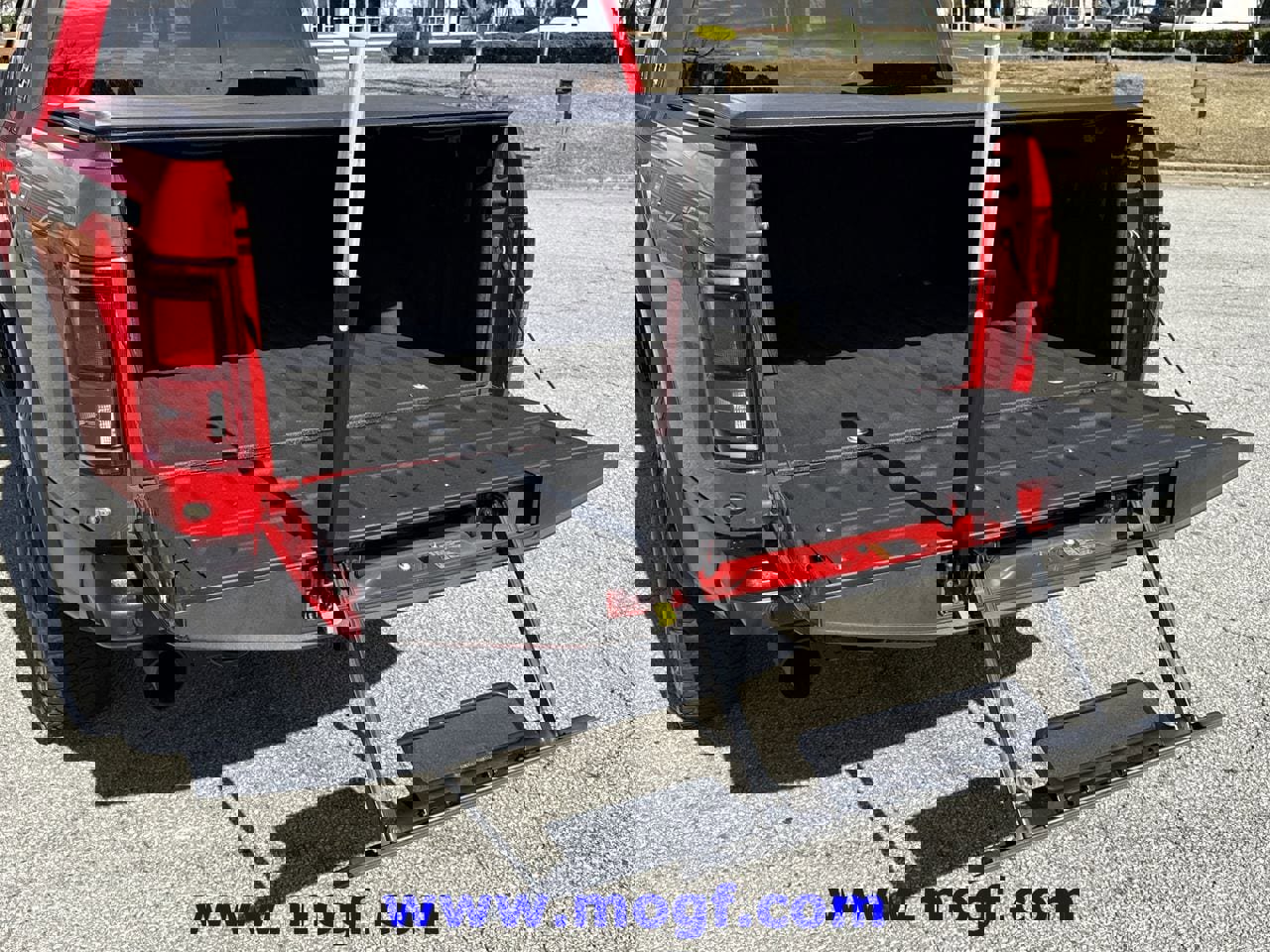 Used 2019 Ford F150 Raptor w/ Equipment Group 802A Luxury image 46