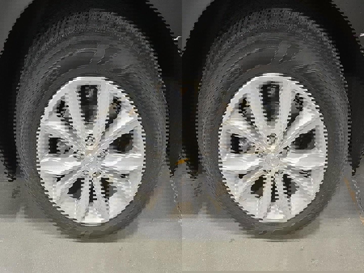 Used 2024 Chevrolet Malibu LT image 22