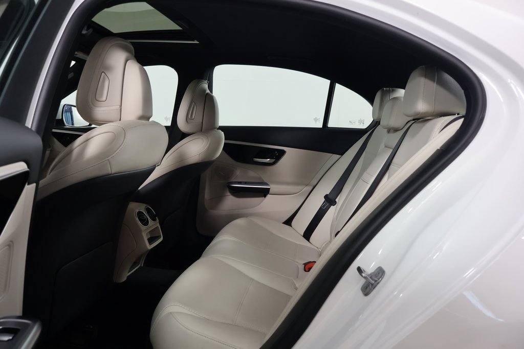 Certified 2024 Mercedes-Benz C 300 4MATIC Sedan image 11