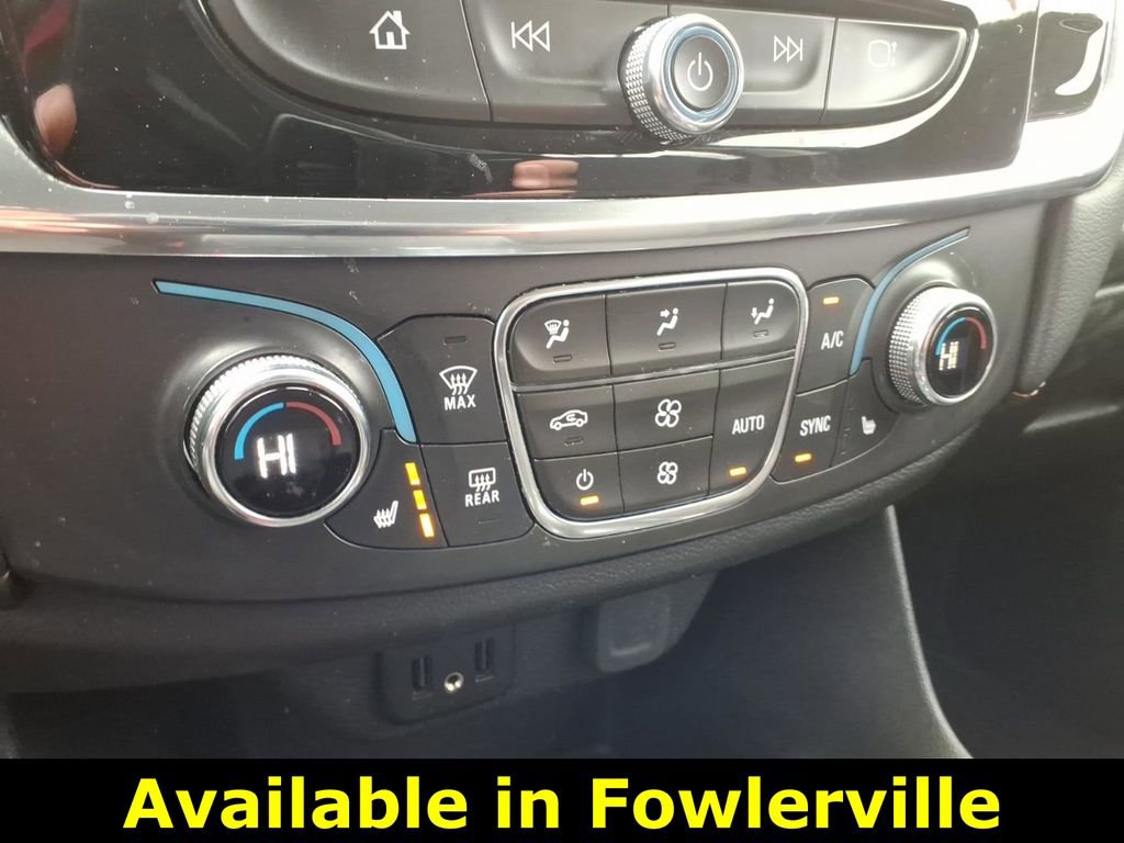 Used 2020 Chevrolet Traverse LT image 22