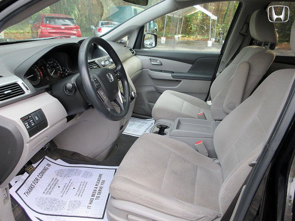 Used 2012 Honda Odyssey EX image 12