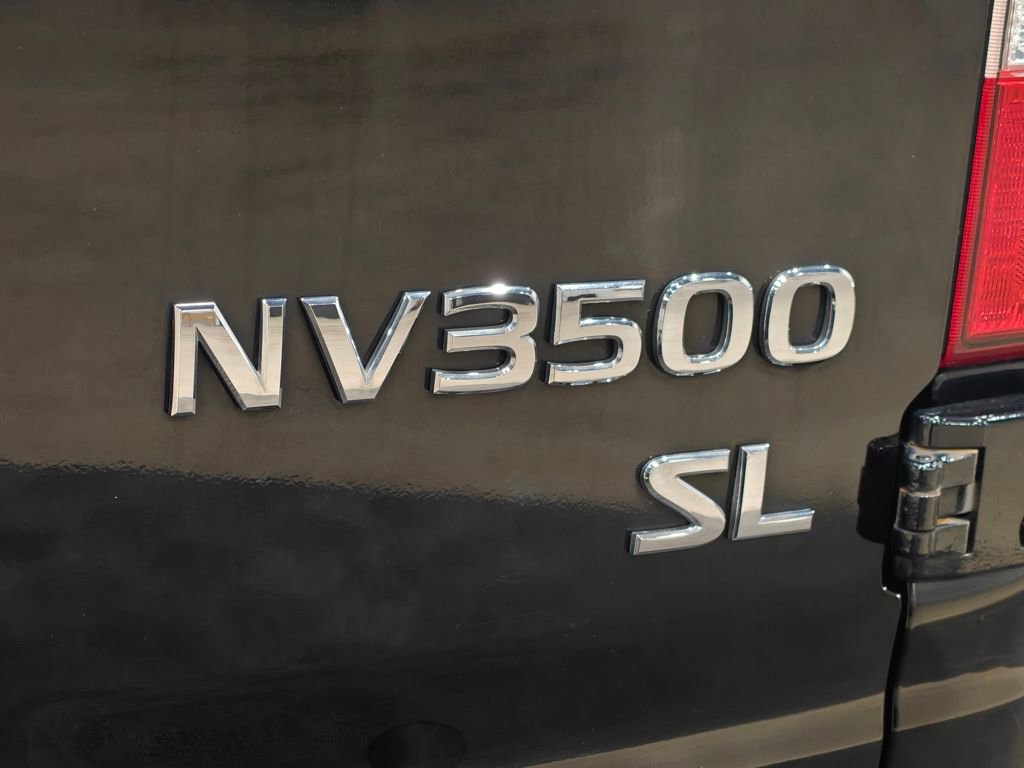 Used 2019 Nissan NV 3500 SL RWD image 40