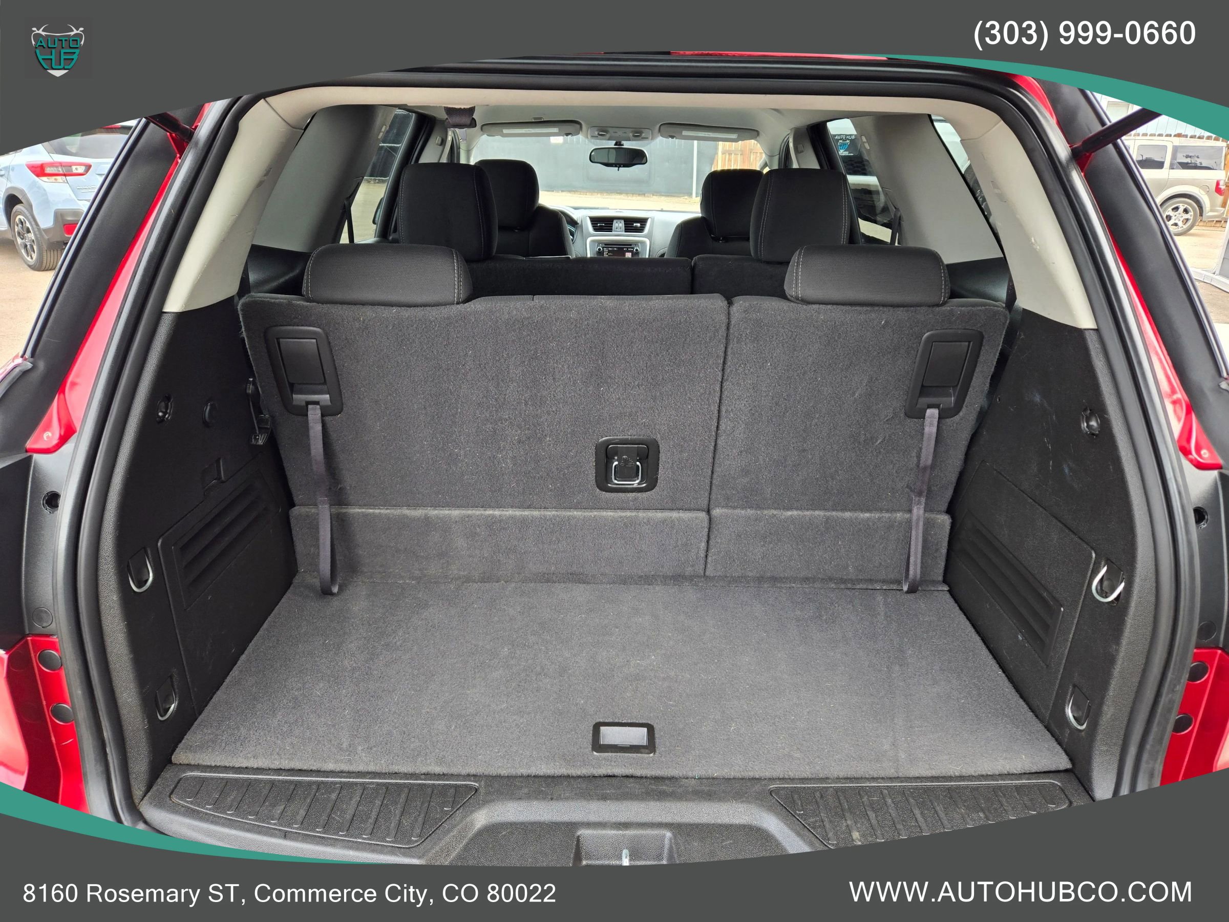 Used 2013 GMC Acadia SLE image 6