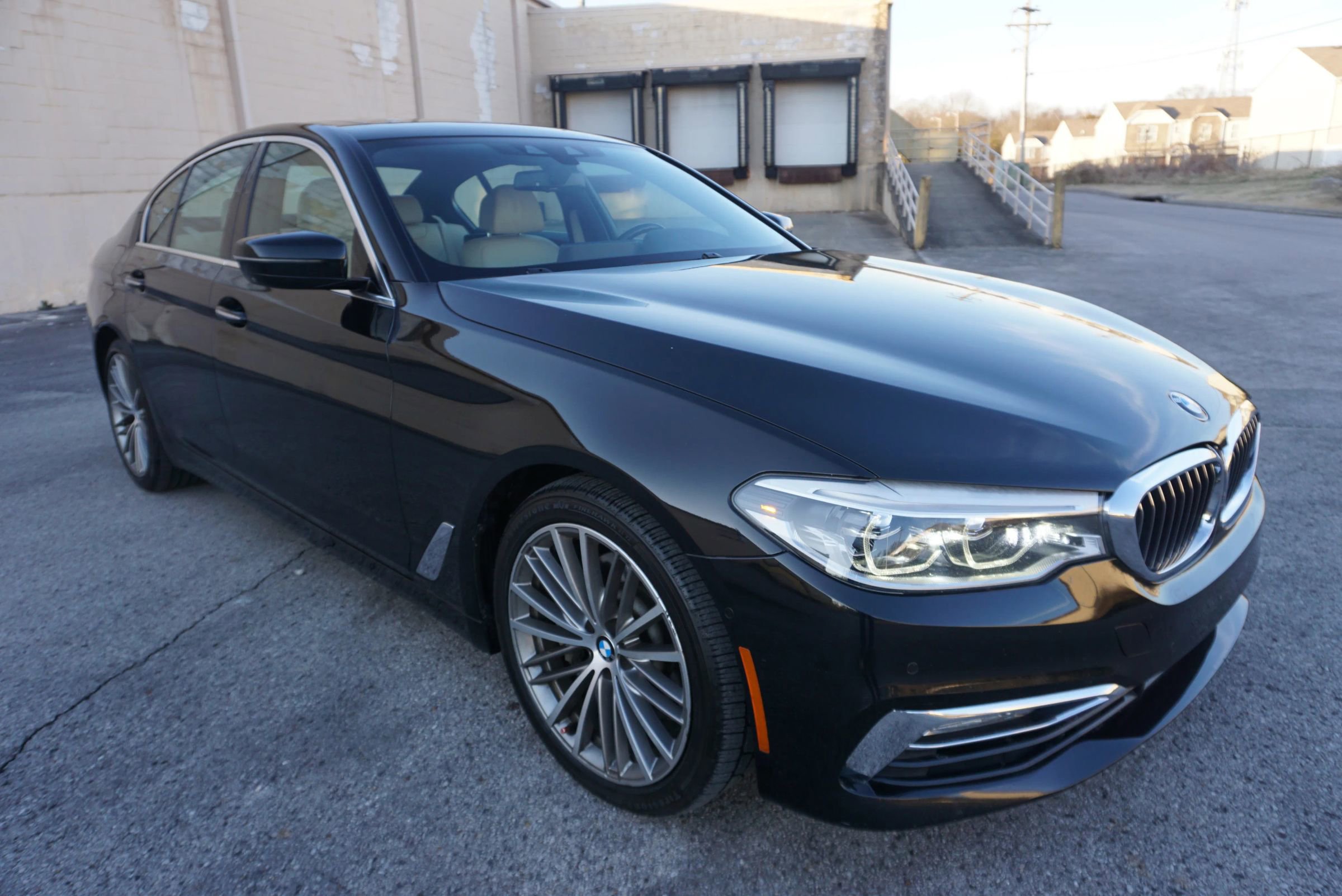 Used 2017 BMW 540i 540i Sedan 4D image 5
