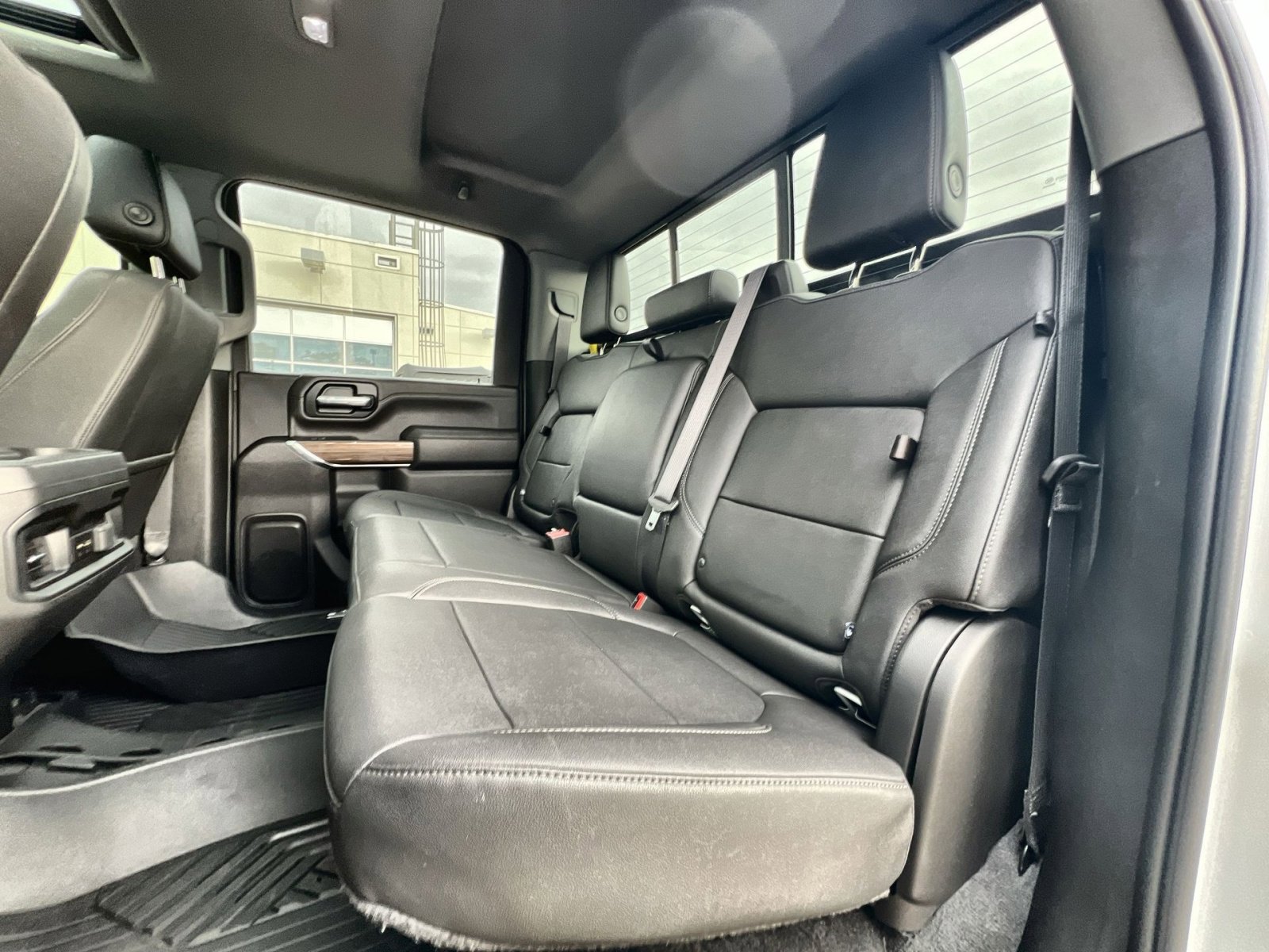 Used 2022 Chevrolet Silverado 2500 LT w/ Convenience Package image 24