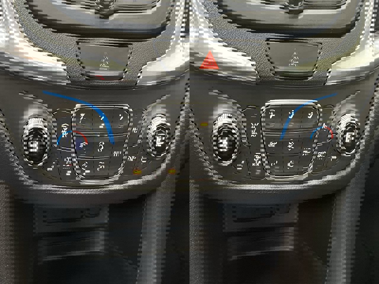 Used 2020 Chevrolet Equinox LT image 22