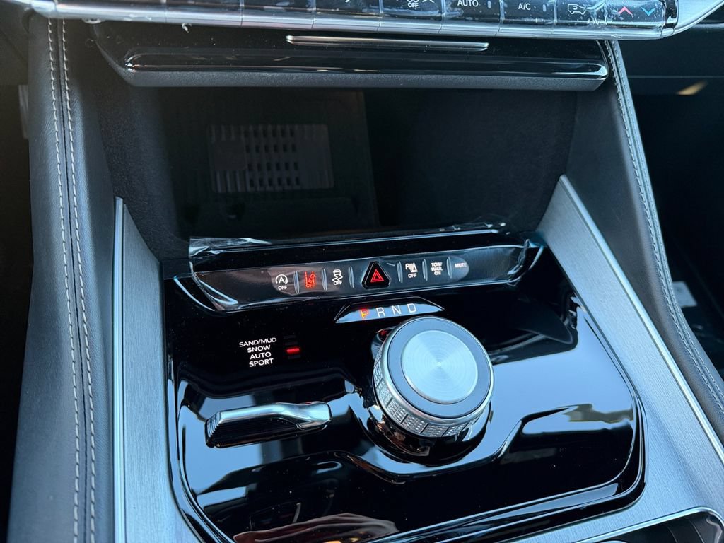 New 2026 Jeep Grand Wagoneer Limited AWD/4WD image 20