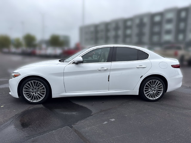 Used 2017 Alfa Romeo Giulia Ti w/ TI Lusso Light Wood Package AWD/4WD image 2