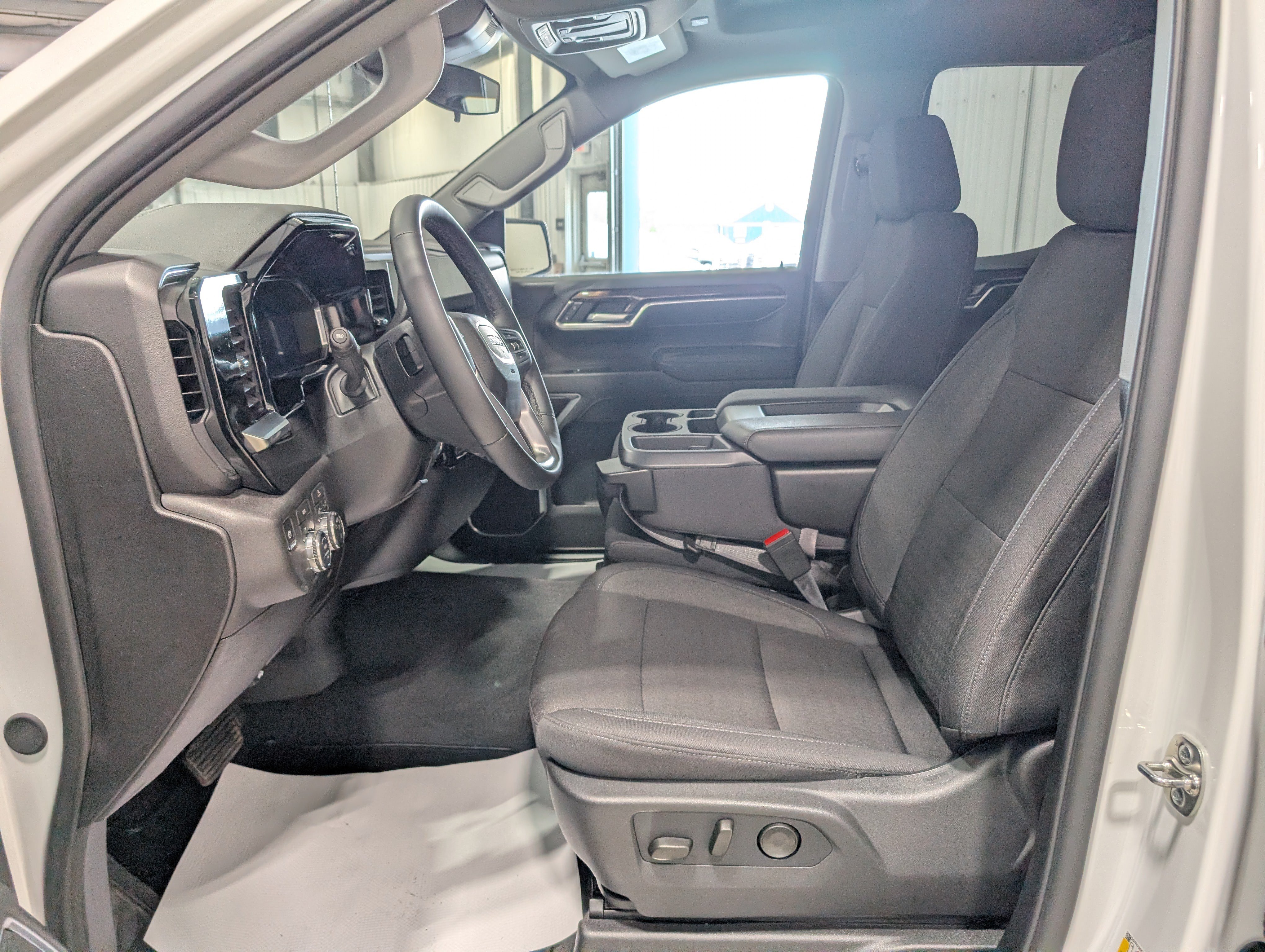 Used 2026 GMC Sierra 1500 Elevation AWD/4WD image 16
