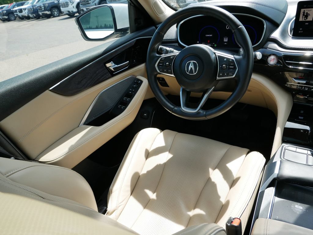 Used 2022 Acura MDX SH-AWD w/ Advance Package image 16