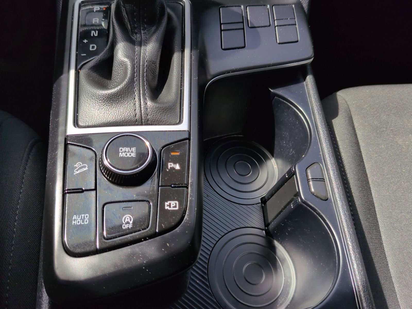 Used 2025 Kia Sportage LX image 25