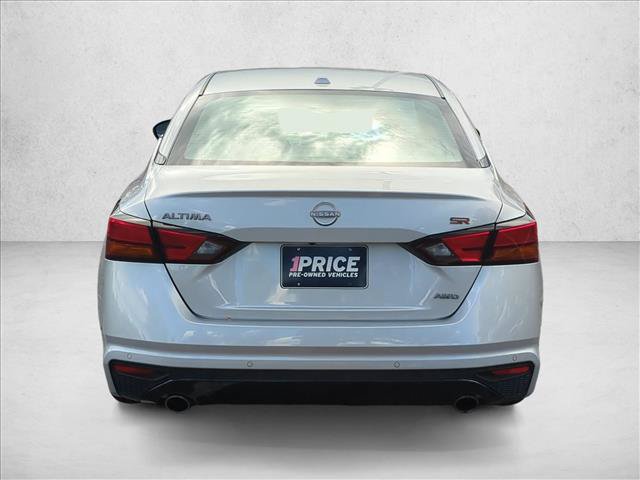 Used 2025 Nissan Altima 2.5 SR AWD/4WD image 7