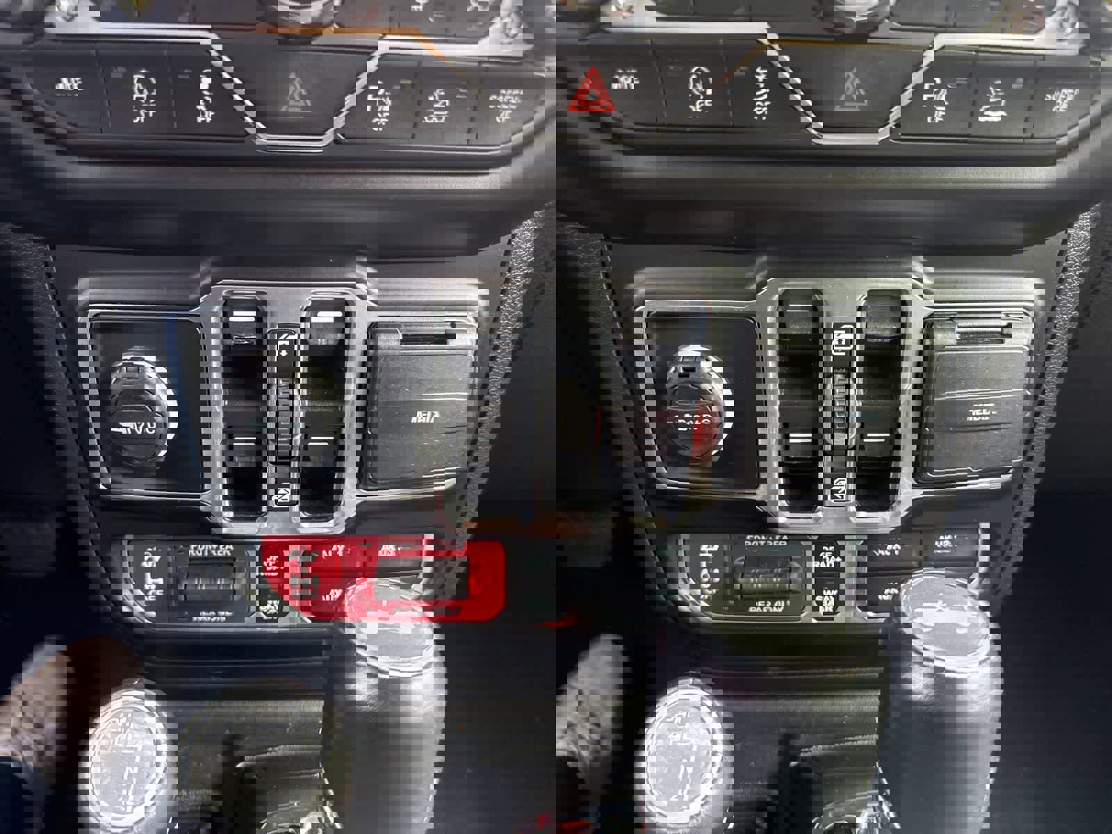 Used 2021 Jeep Wrangler Unlimited Rubicon w/ Xtreme Recon 35" Tire Package image 25