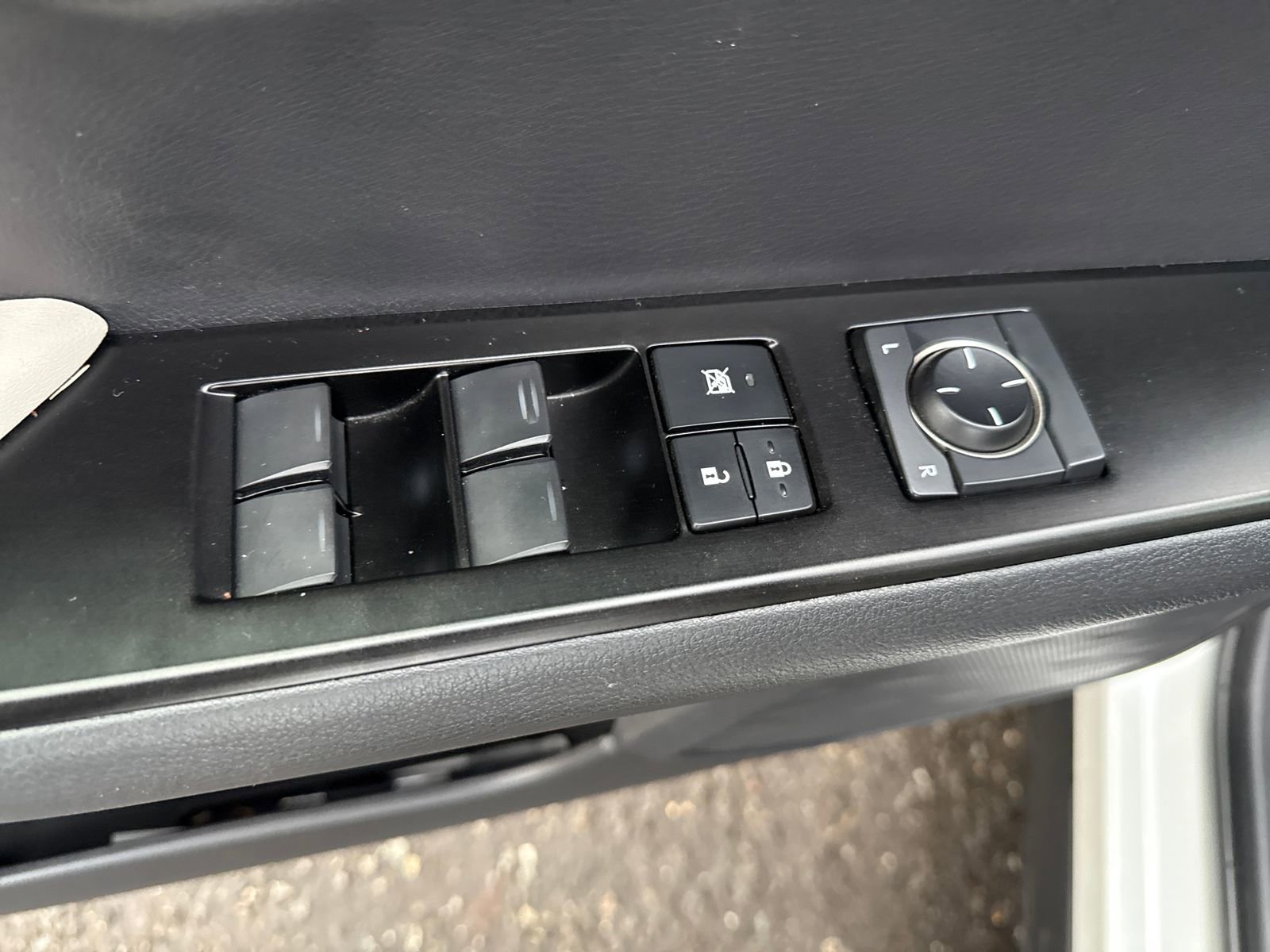 Used 2019 Lexus UX 200 200 Base image 11