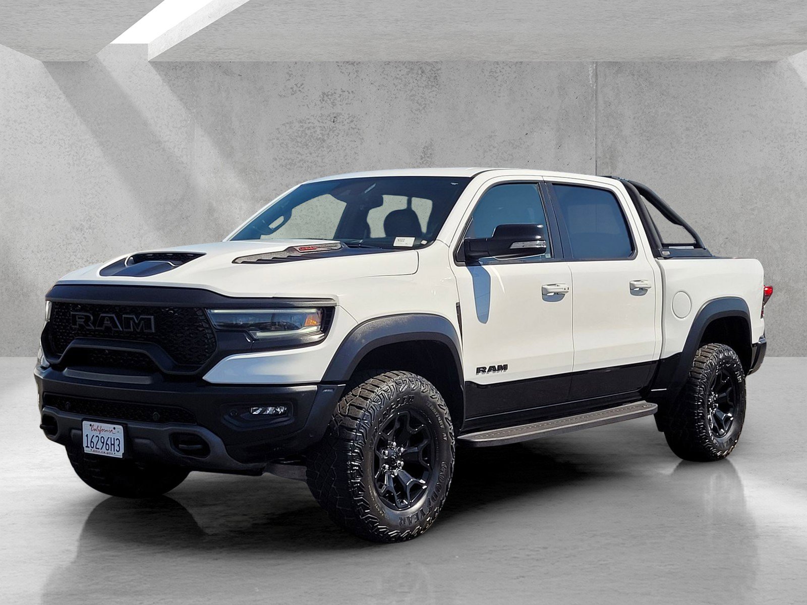 Used 2021 RAM 1500 TRX w/ TRX Level 2 Equipment Group AWD/4WD image 8