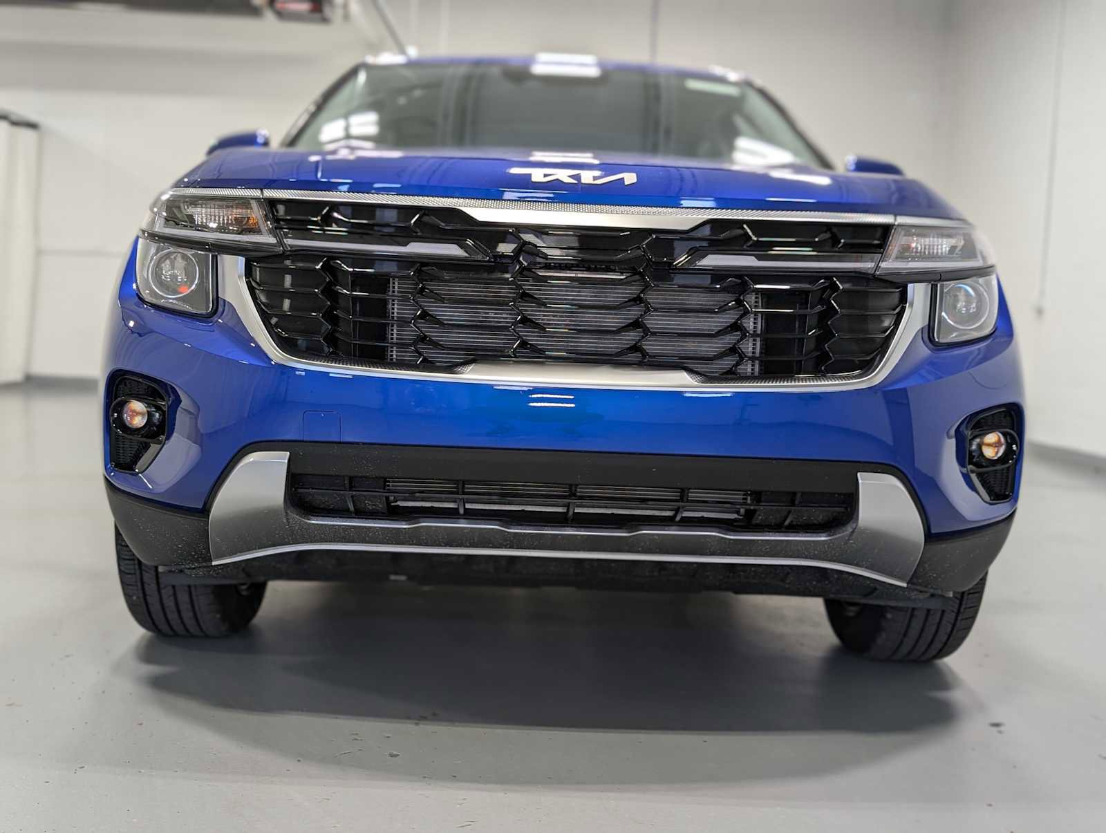 New 2026 Kia Seltos S image 2