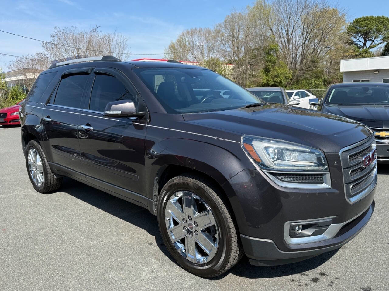 Used 2017 GMC Acadia Limited SLT FWD image 3