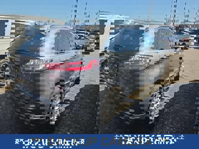 Used 2024 Ford Edge SEL w/ Convenience Package image 4