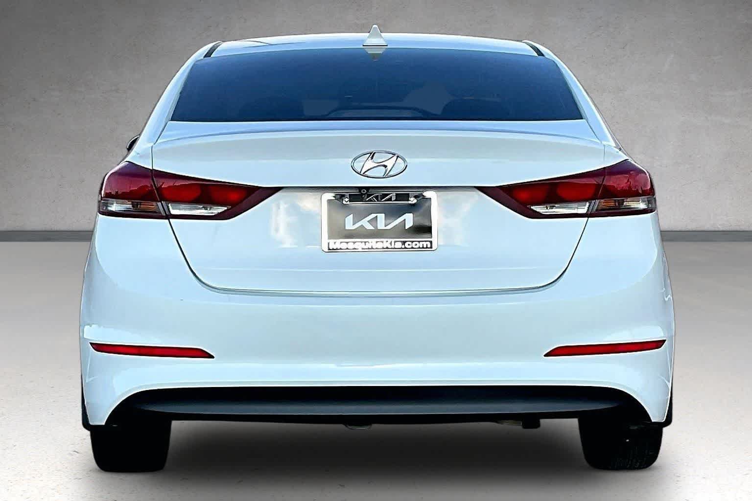 Used 2018 Hyundai Elantra Value Edition FWD image 5
