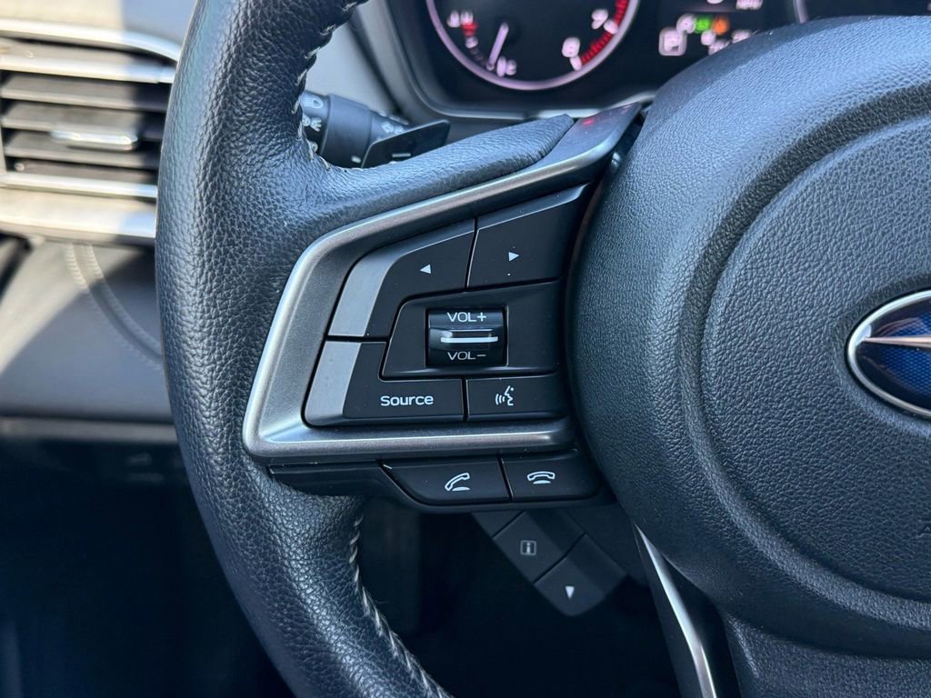 Used 2022 Subaru Outback Limited image 16