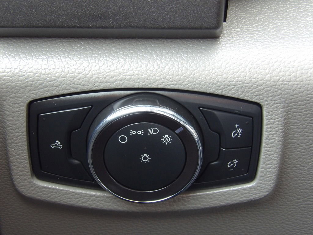 Used 2019 Ford F250 XL w/ Power Equipment Group image 19