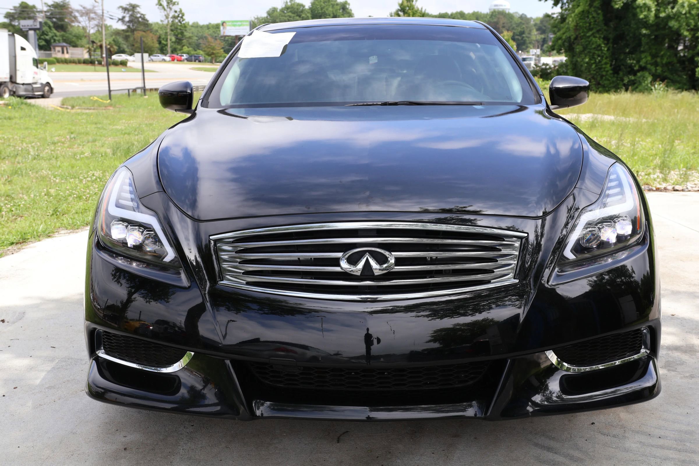 Used 2010 INFINITI G37 Sport w/ Navigation Pkg image 8