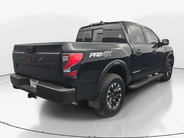 Used 2024 Nissan Titan PRO-4X w/ Pro-4x Convenience Package image 10