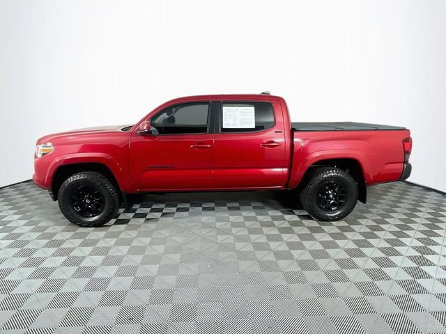 Used 2020 Toyota Tacoma SR5 AWD/4WD image 5