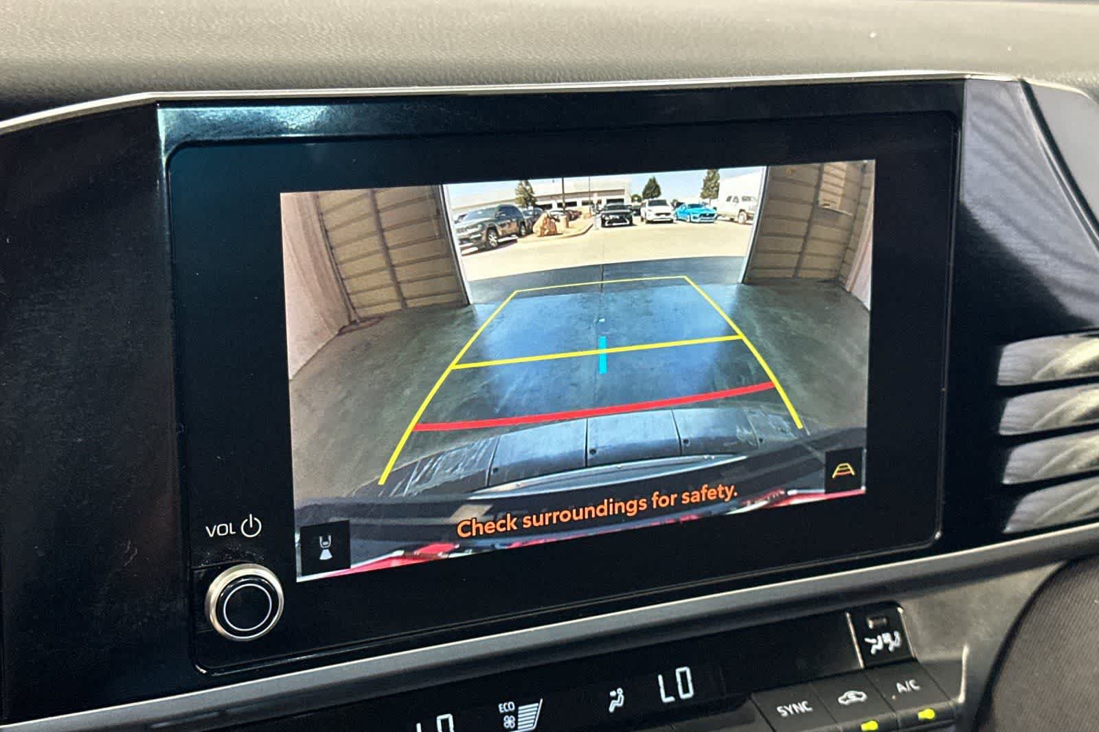 Used 2025 Toyota Camry LE FWD image 22