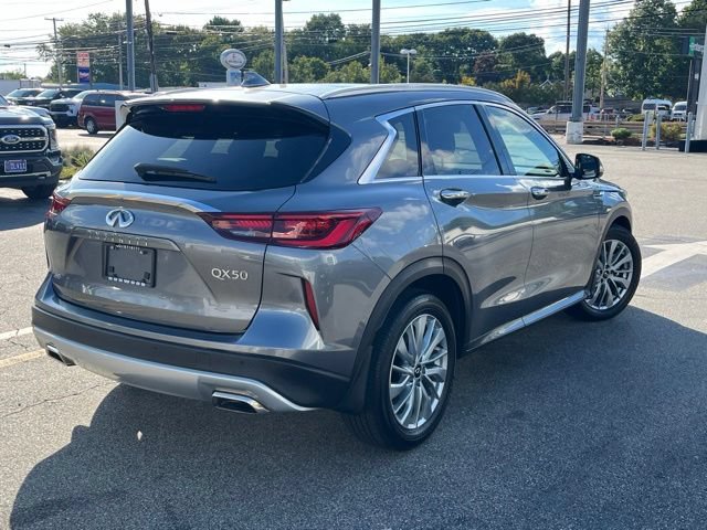Used 2023 INFINITI QX50 Luxe AWD/4WD image 6