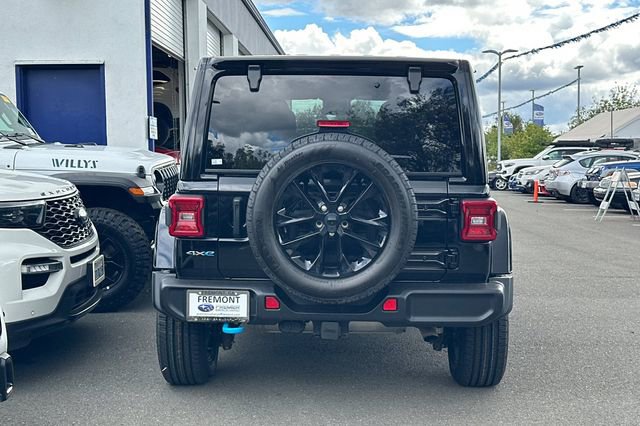 Used 2024 Jeep Wrangler Unlimited Sahara image 6