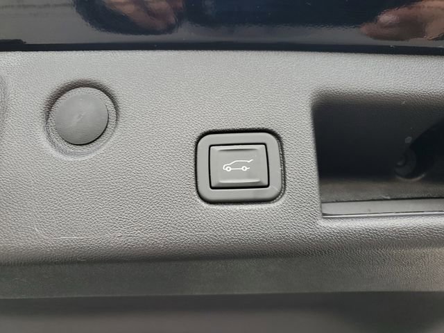 Certified 2024 Chevrolet Equinox LT w/ LPO, Floor Liner Package image 12