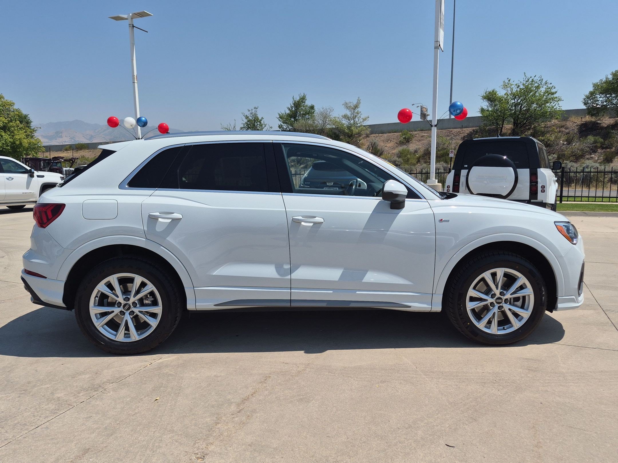 Used 2022 Audi Q3 2.0T Premium AWD/4WD image 6