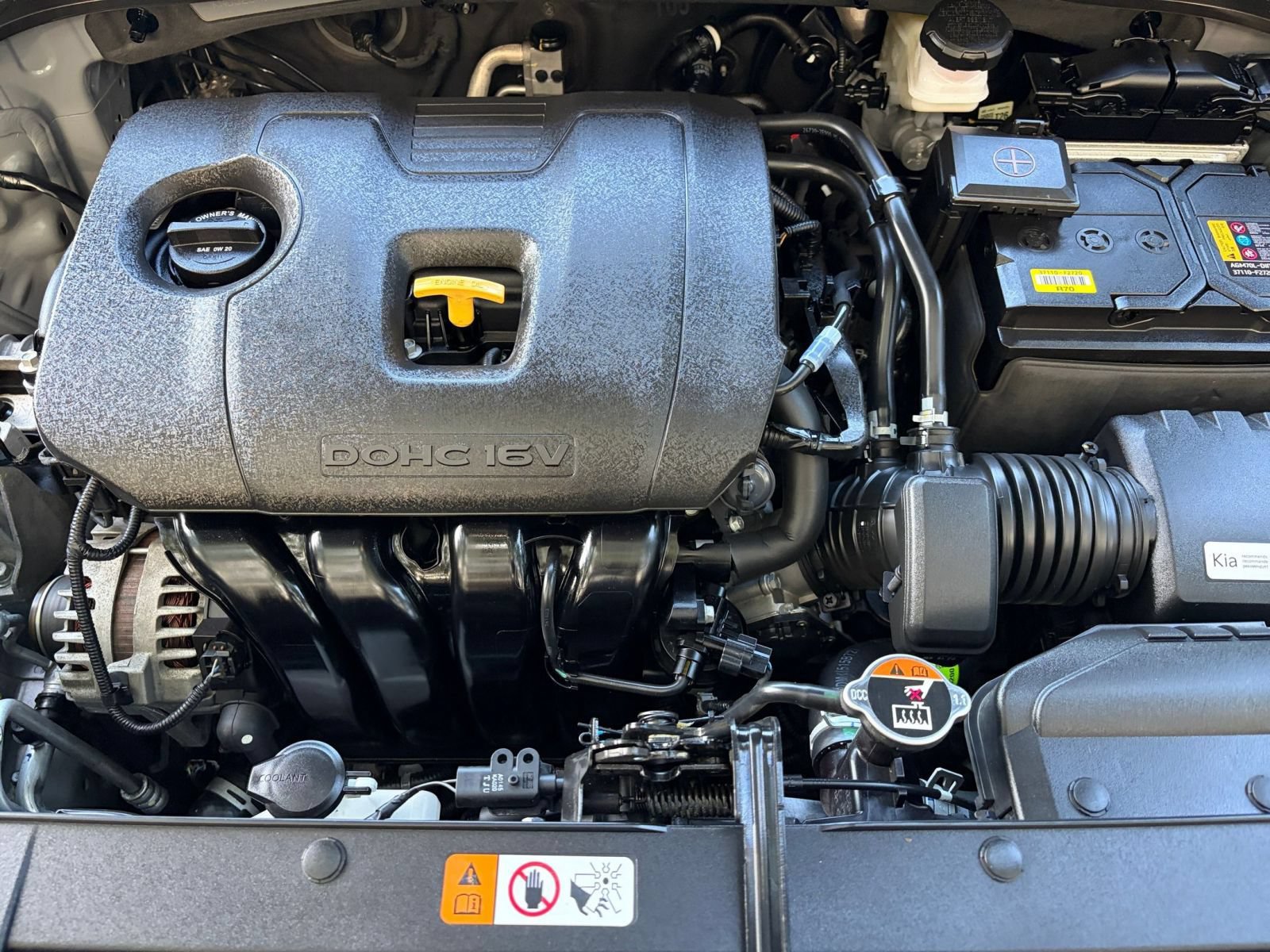 Used 2025 Kia Soul LX w/ LX Technology Package FWD image 30