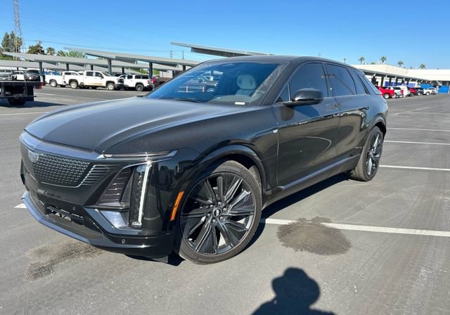 Certified 2024 Cadillac Lyriq Sport image 1