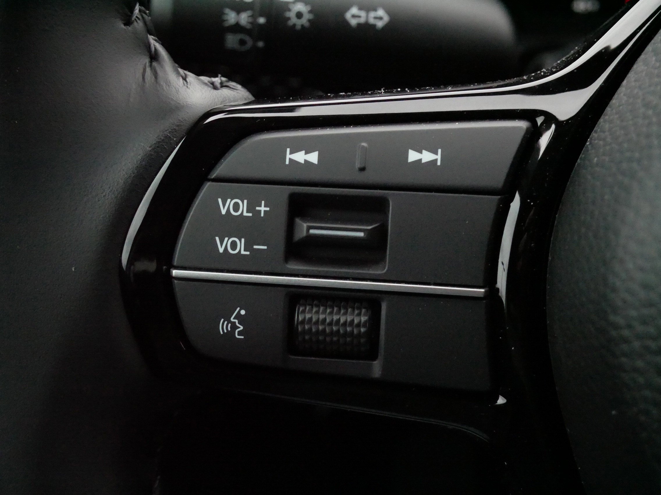 Certified 2026 Honda CR-V EX-L image 26