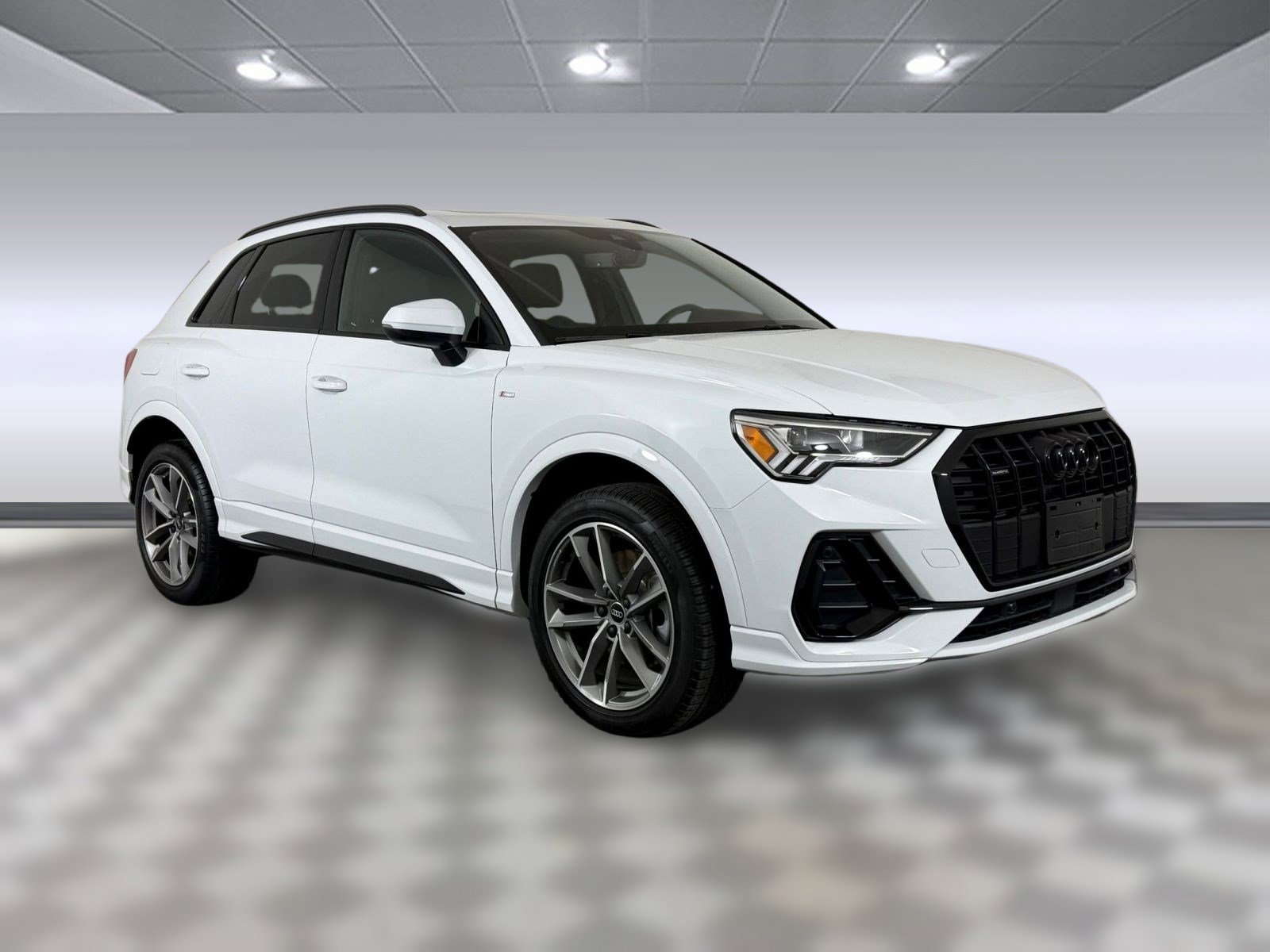 Certified 2025 Audi Q3 2.0T Premium image 7