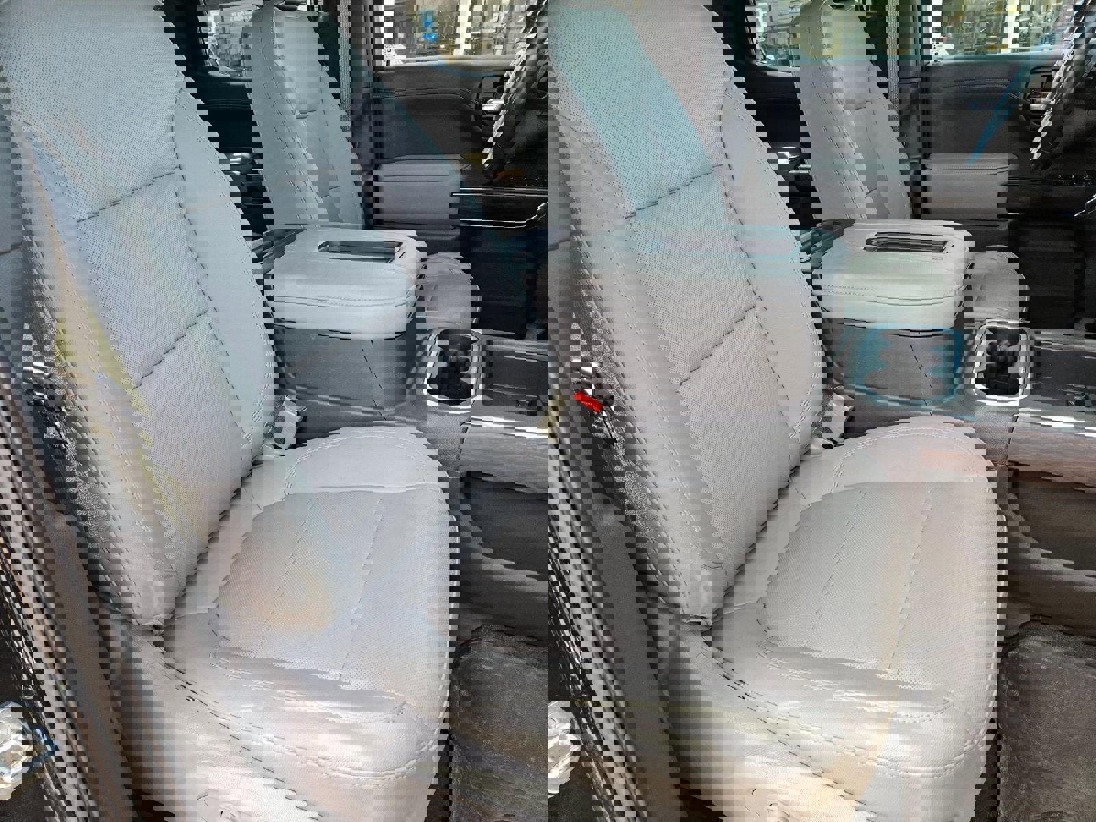 Used 2021 GMC Sierra 1500 SLT w/ SLT Premium Package image 28