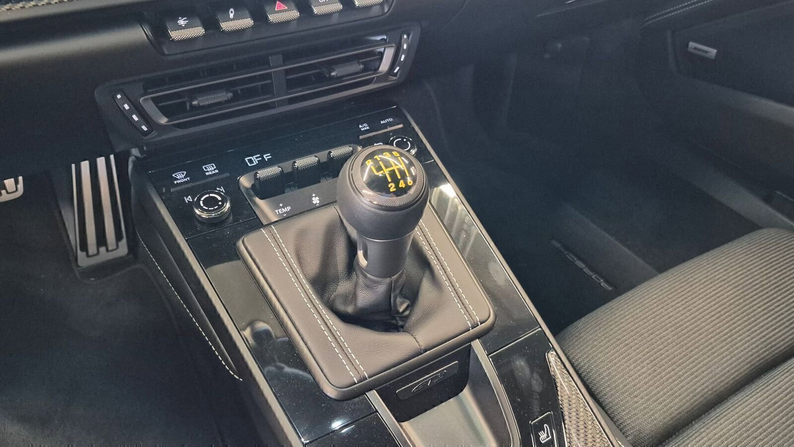 Certified 2022 Porsche 911 GT3 RWD image 16