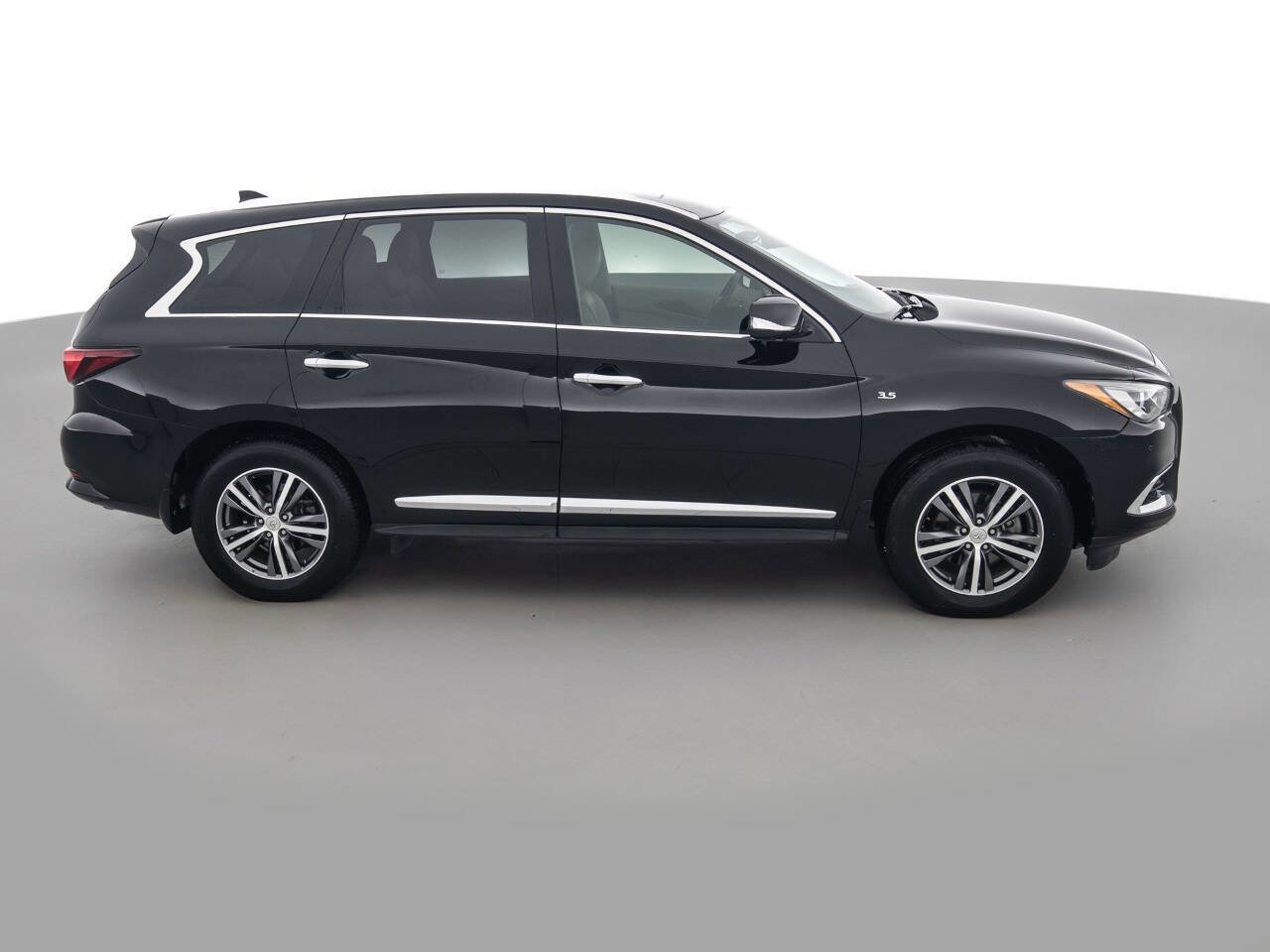 Used 2019 INFINITI QX60 Luxe w/ Essential Package image 4
