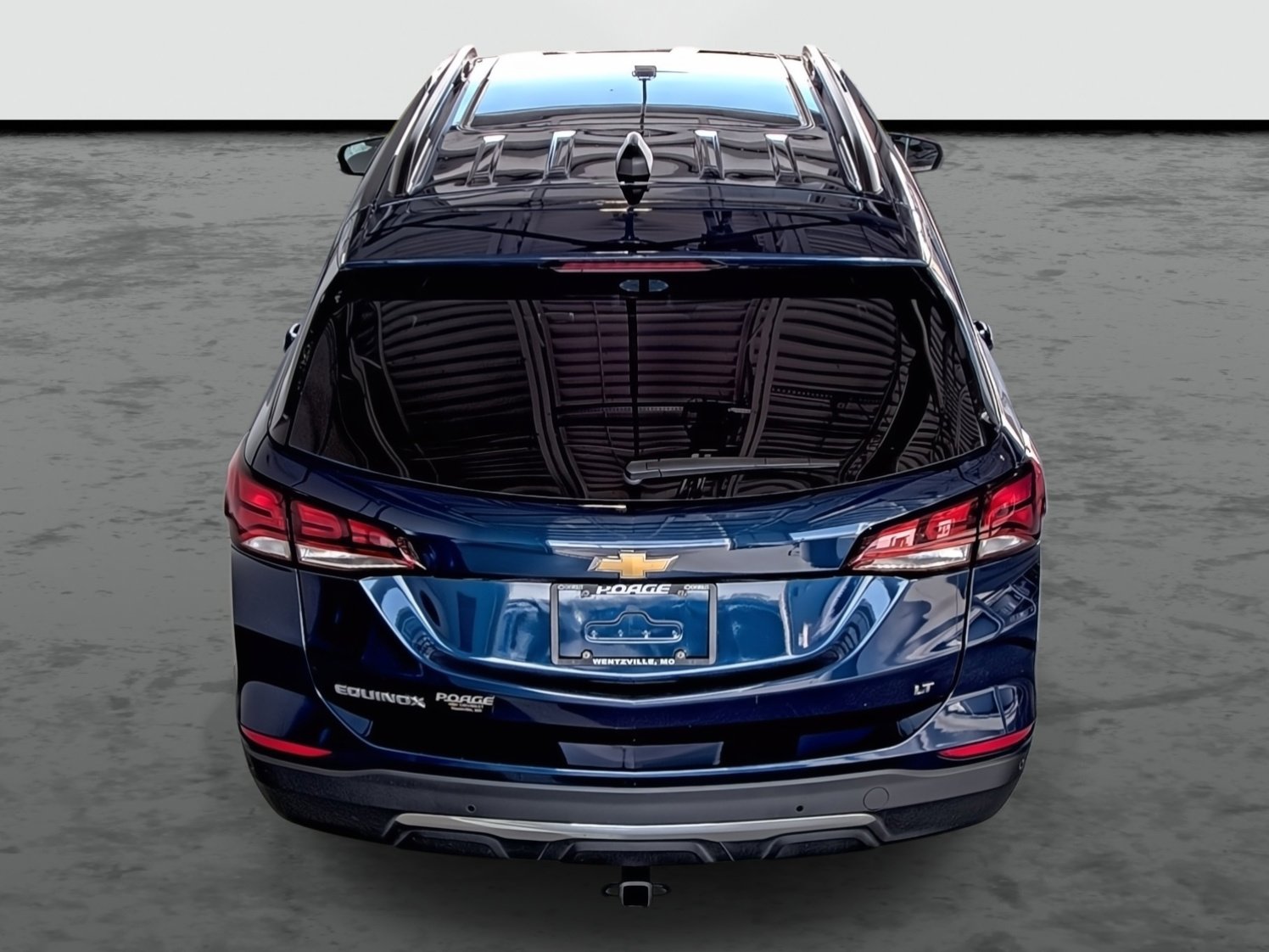 Used 2022 Chevrolet Equinox LT image 3