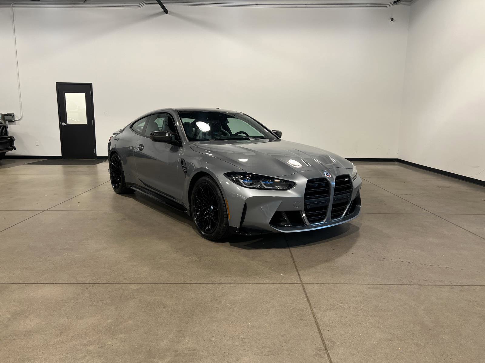 Used 2024 BMW M4 Coupe w/ M Carbon Exterior Package image 1