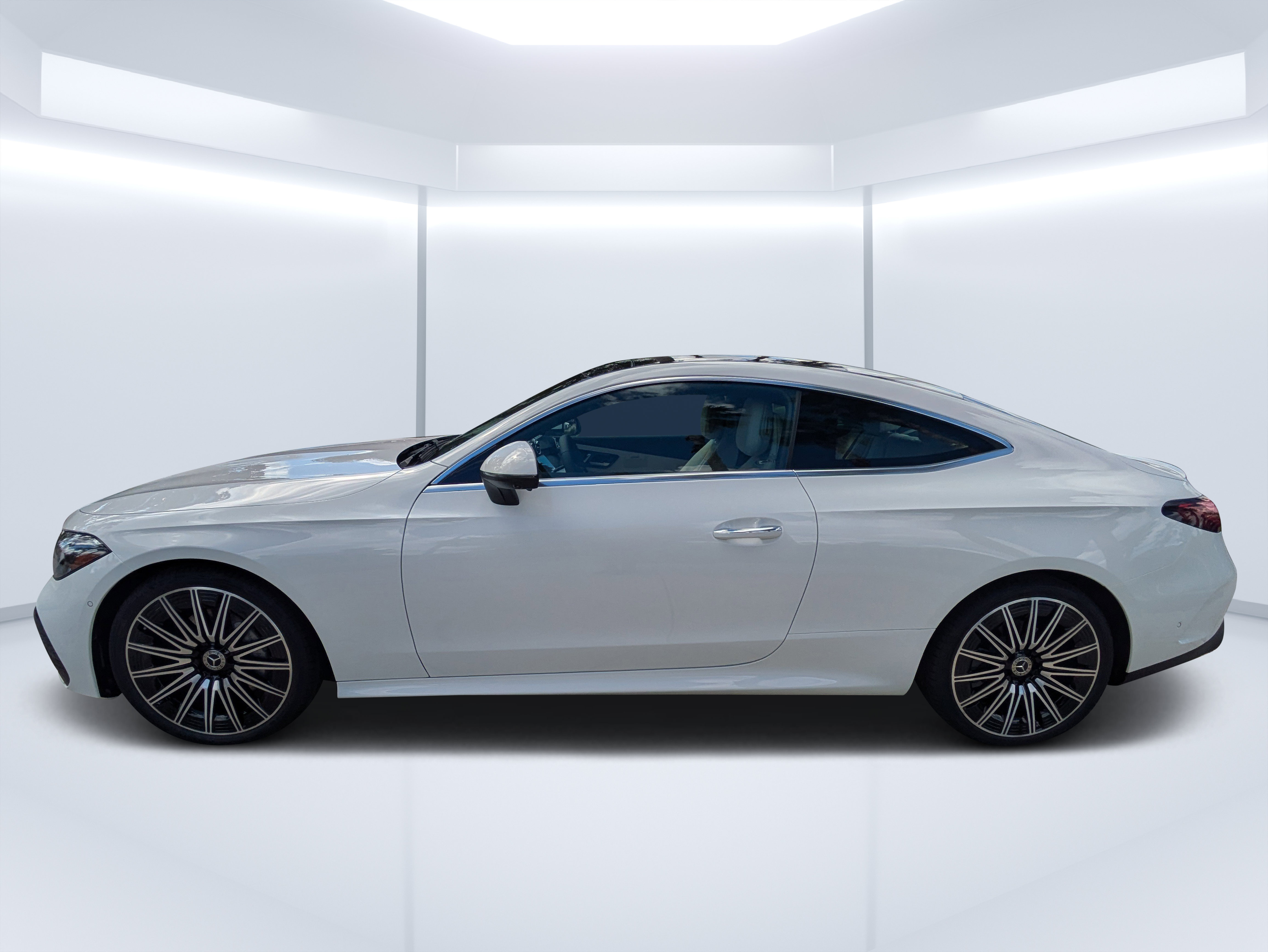 New 2027 Mercedes-Benz CLE 300 4MATIC Coupe image 6