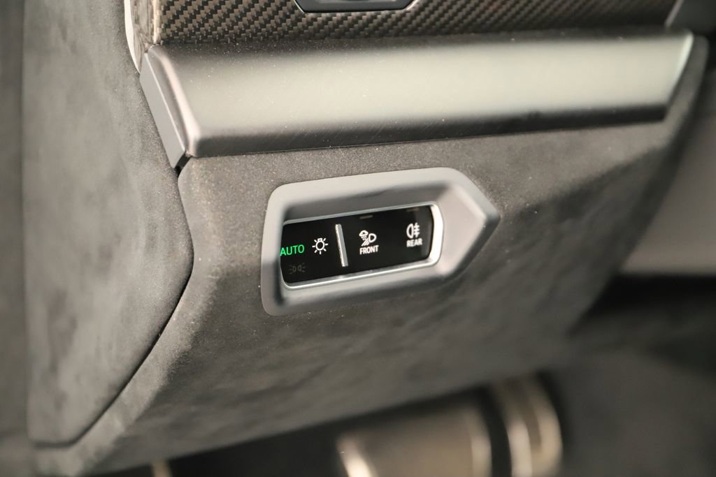 Used 2023 Lamborghini Urus Performante image 34
