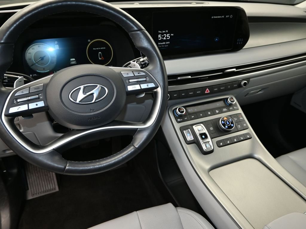 Used 2023 Hyundai Palisade SEL image 22