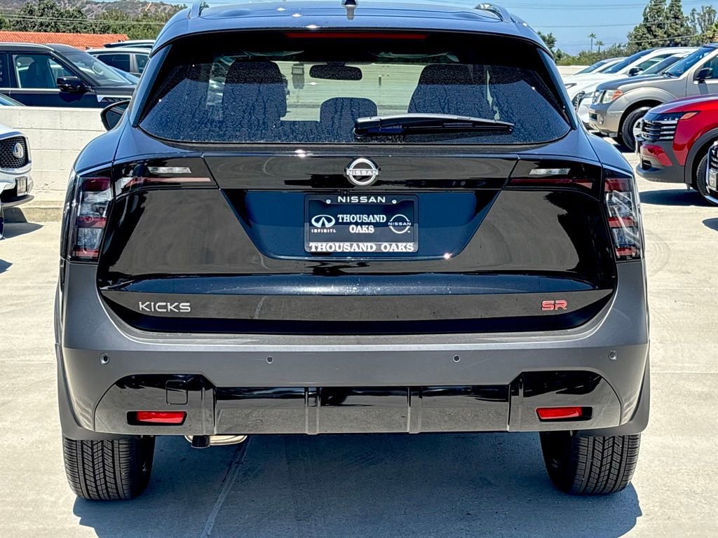 New 2025 Nissan Kicks SR image 4