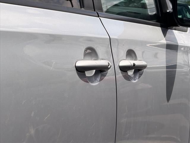 Used 2019 Kia Sedona EX FWD image 14