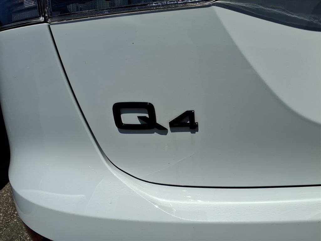 New 2025 Audi Q4 e-tron Premium Plus AWD/4WD image 29
